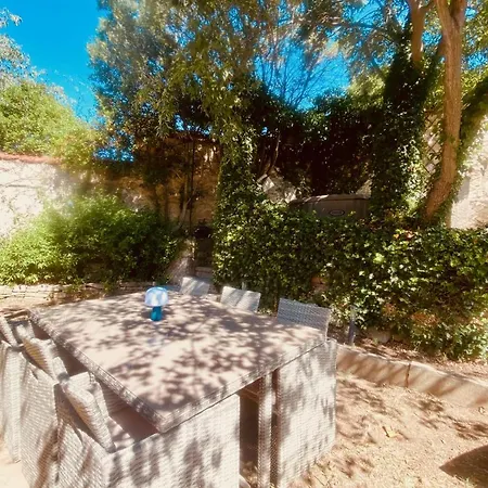 Le Cocon Nimois - Maison De Ville A Deux Pas Des Jardin De La Fontaine 度假居